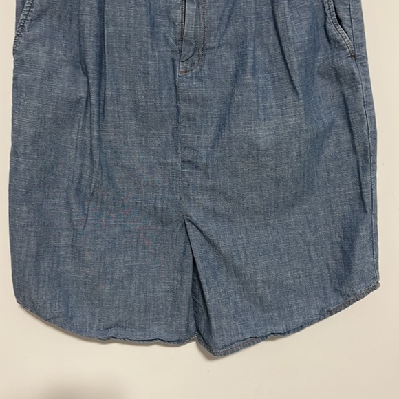 BANANA Republic Chambray Mini Skirt Size 2 - Picture 3 of 7
